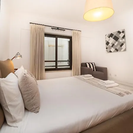 Apartment Where Lives Lissabon