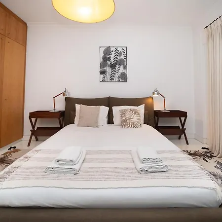 Apartment Where Lives Lissabon
